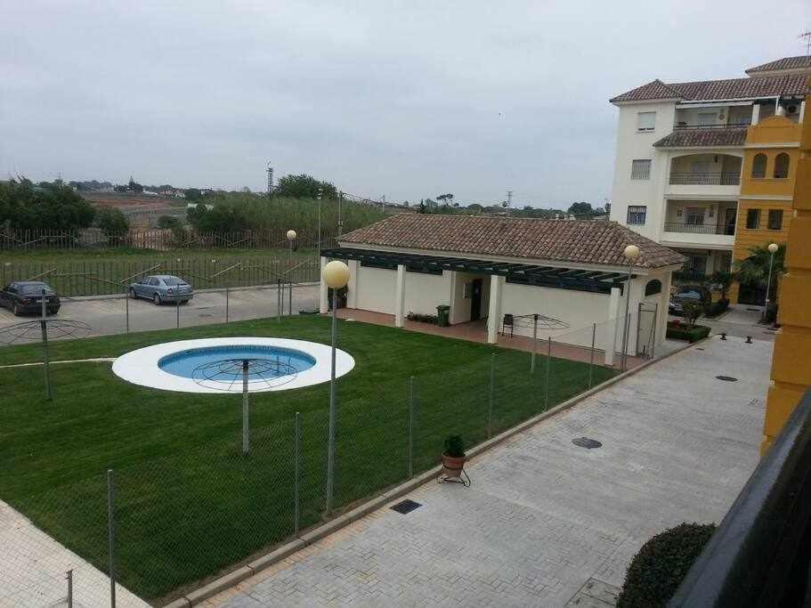 Apartamentos Enjoy Life Chipiona Exterior foto